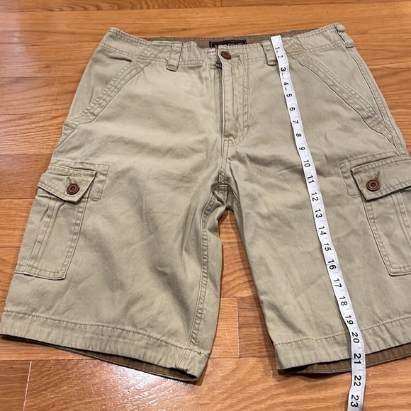 Wear First men’s cargo shorts size 30. - Picture 5 of 8
